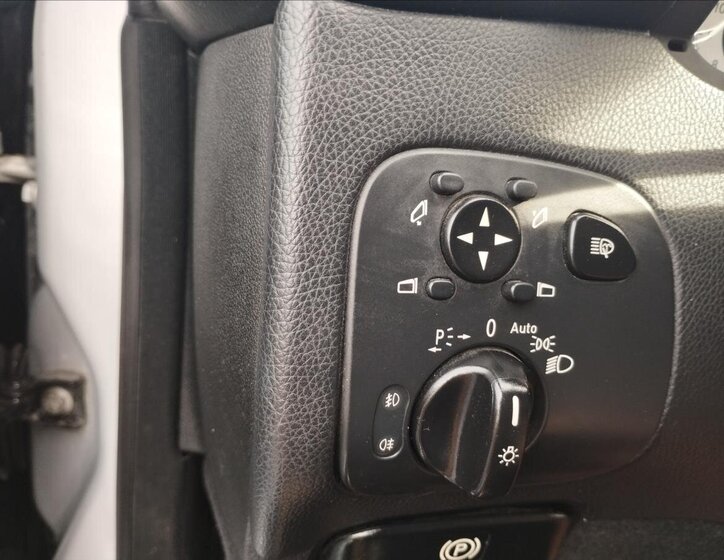 Mercedes-Benz CLK Kabriolet 3,0 l 165 kw