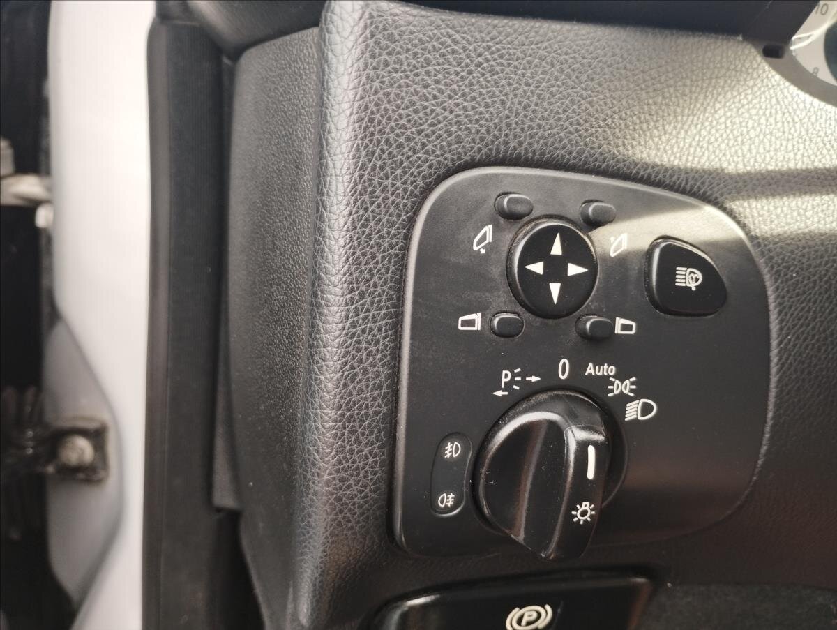 Mercedes-Benz CLK Kabriolet 3,0 l 165 kw