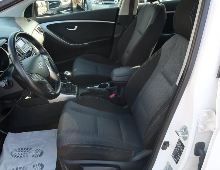 Hyundai i30 Kombi 1,6 l 88 kw