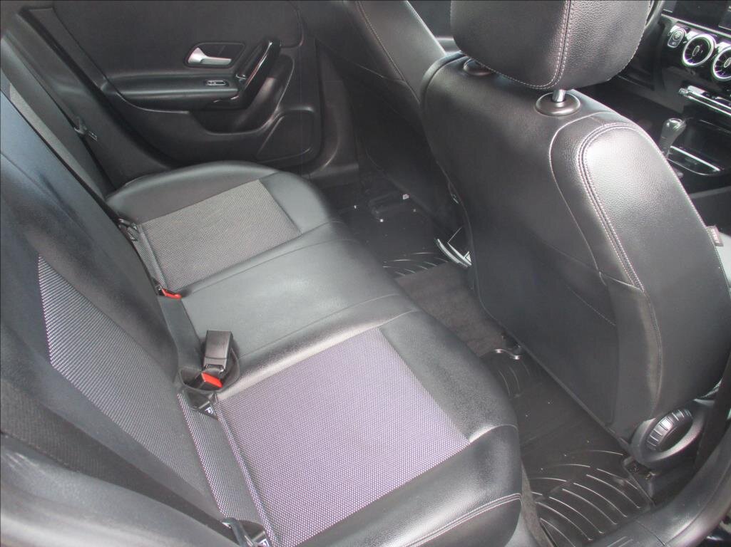 Mercedes-Benz CLA Kombi 1,5 l 85 kw