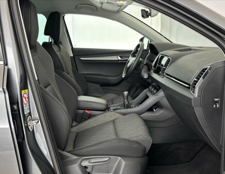 Škoda Karoq SUV / Terénní 1,5 l 110 kw