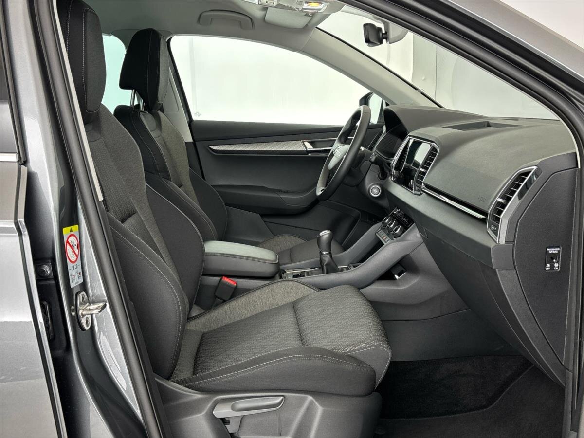 Škoda Karoq SUV / Terénní 1,5 l 110 kw