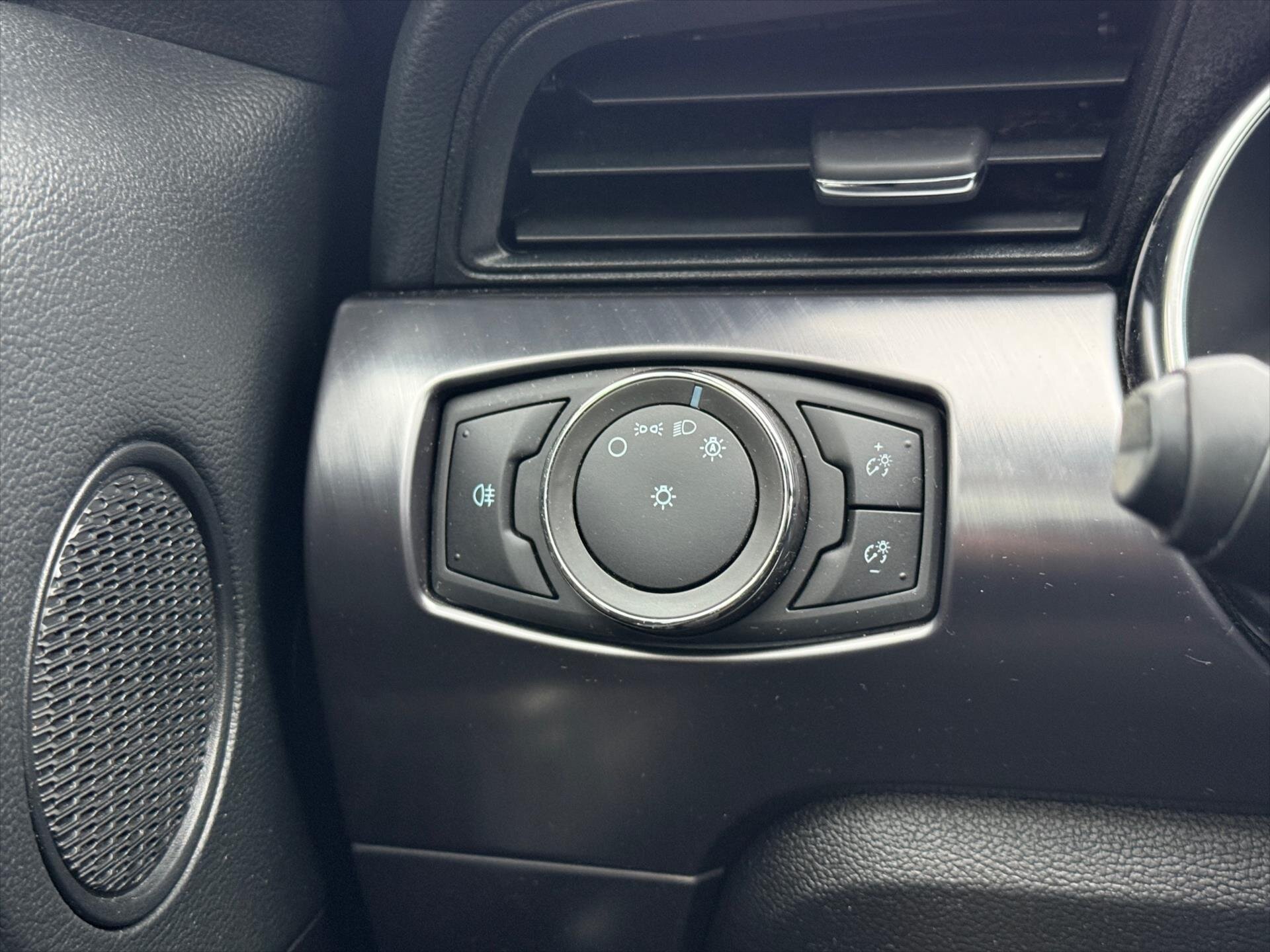 Ford Mustang Kupé 5,0 l 338 kw