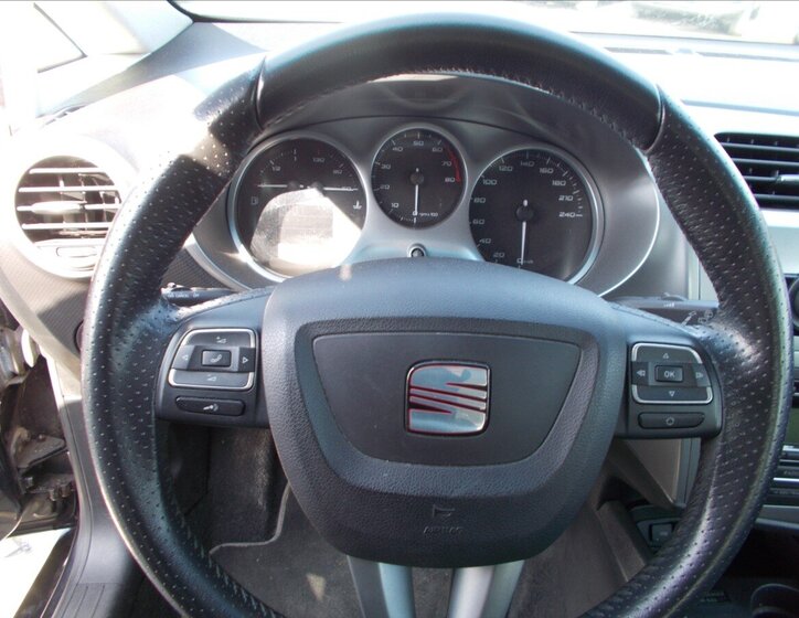 Seat Leon Hatchback 1,4 l 92 kw