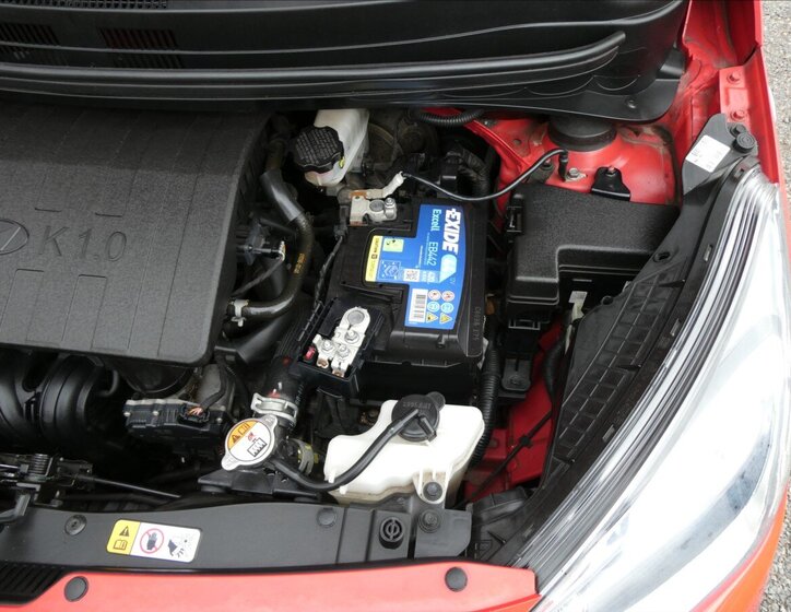 Hyundai i10 Hatchback 998,0 49 kw