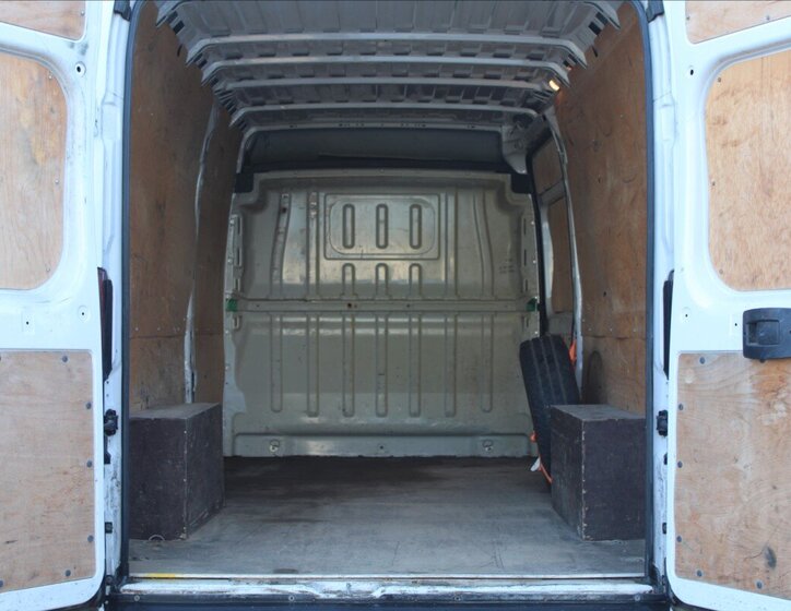 Fiat Ducato Skříň 2,3 l 118 kw