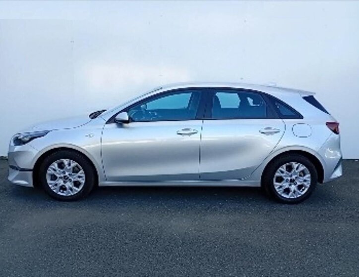 KIA Ceed Hatchback 998,0 73 kw