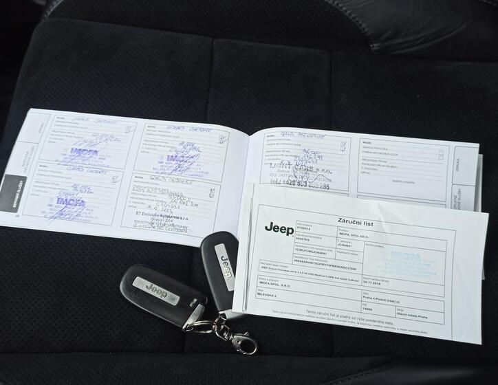 Jeep Grand Cherokee 25