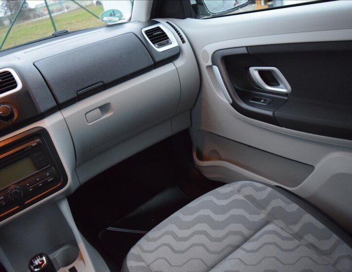 Škoda Roomster Kombi 1,6 l 77 kw