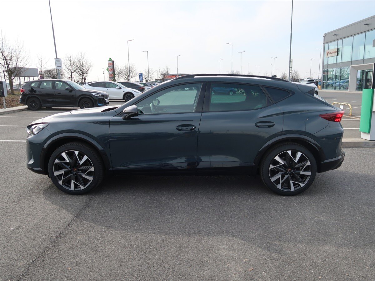 Cupra Formentor SUV / Terénní 2,0 l 195 kw