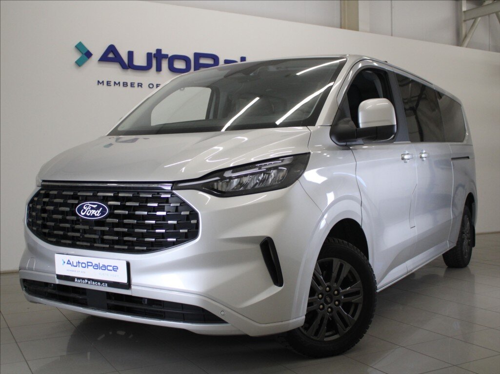 Ford Tourneo Custom MPV 2,0 l 125 kw