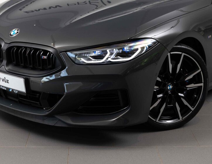 BMW Řada 8 Ostatní 4,4 l 390 kw