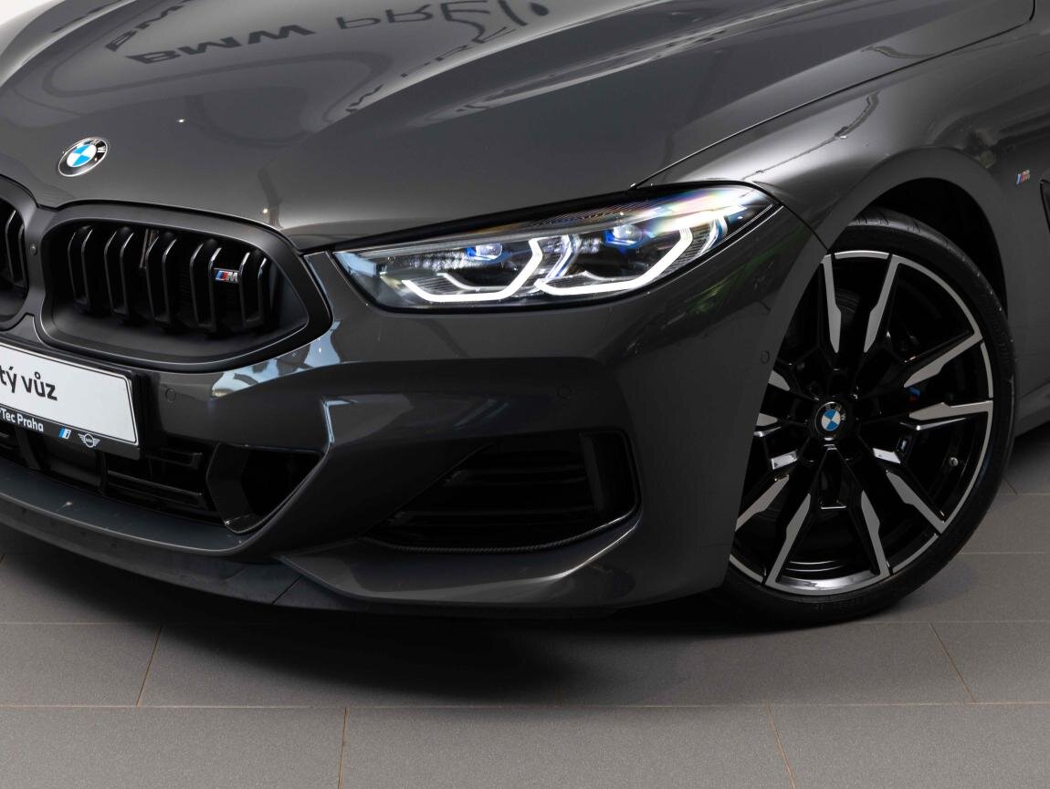 BMW Řada 8 Ostatní 4,4 l 390 kw