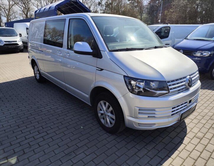 Volkswagen Transporter Kombi 2,0 l 110 kw