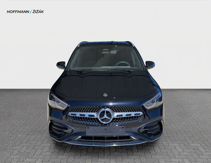 Mercedes-Benz GLA 2