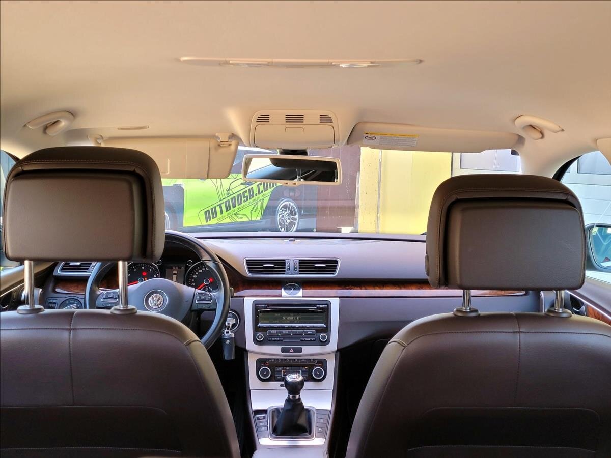 Volkswagen Passat Kombi 1,4 l 90 kw