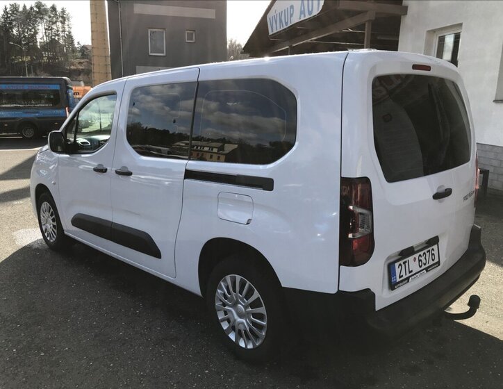 Toyota ProAce City Verso Kombi 1,5 l 75 kw