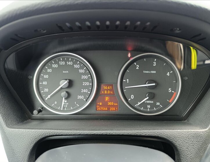 BMW X5 SUV / Terénní 3,0 l 180 kw