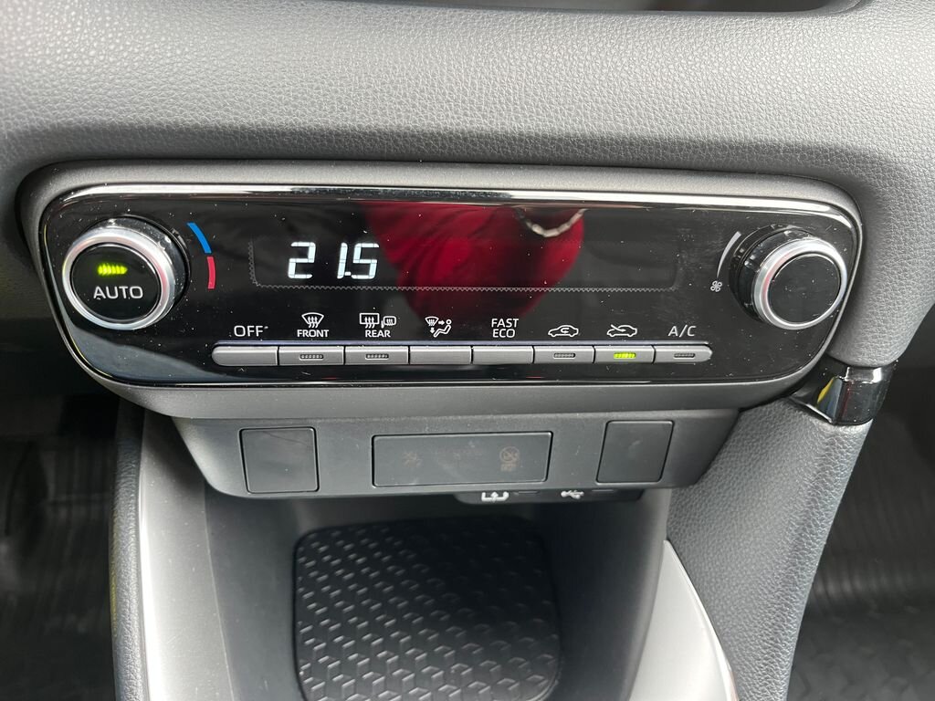 Toyota Yaris Hatchback 1,5 l 68 kw