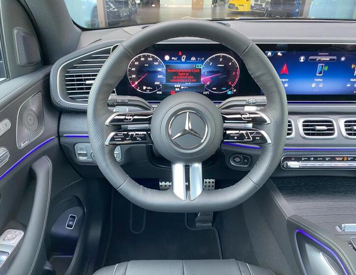 Mercedes-Benz GLS 12