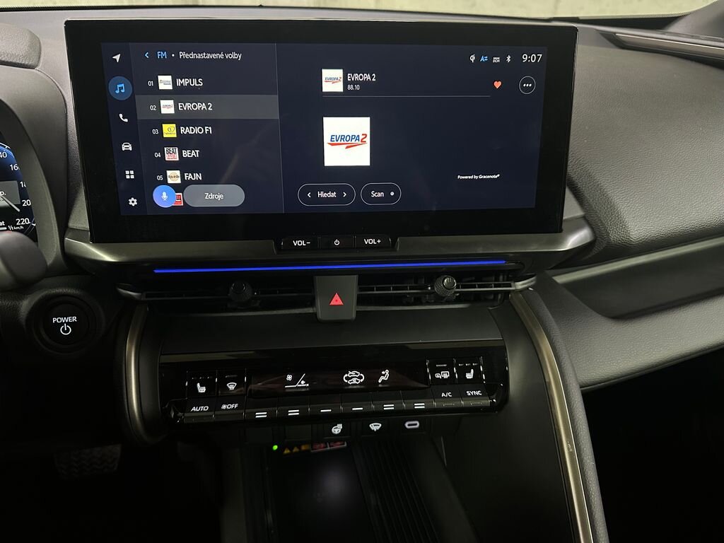 Toyota C-HR Hatchback 1,8 l 90 kw