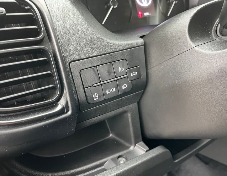 Toyota Proace Max 18