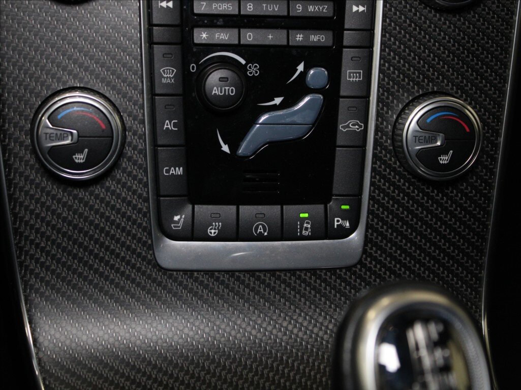 Volvo V60 Kombi 2,0 l 270 kw