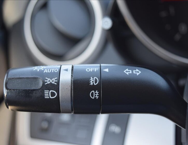 Mazda 3 Hatchback 1,6 l 77 kw