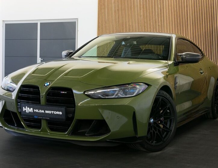 BMW M4 Kupé 3,0 l 353 kw