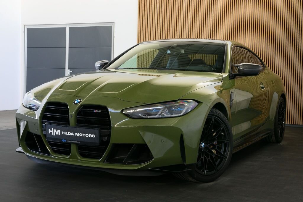 BMW M4 Kupé 3,0 l 353 kw