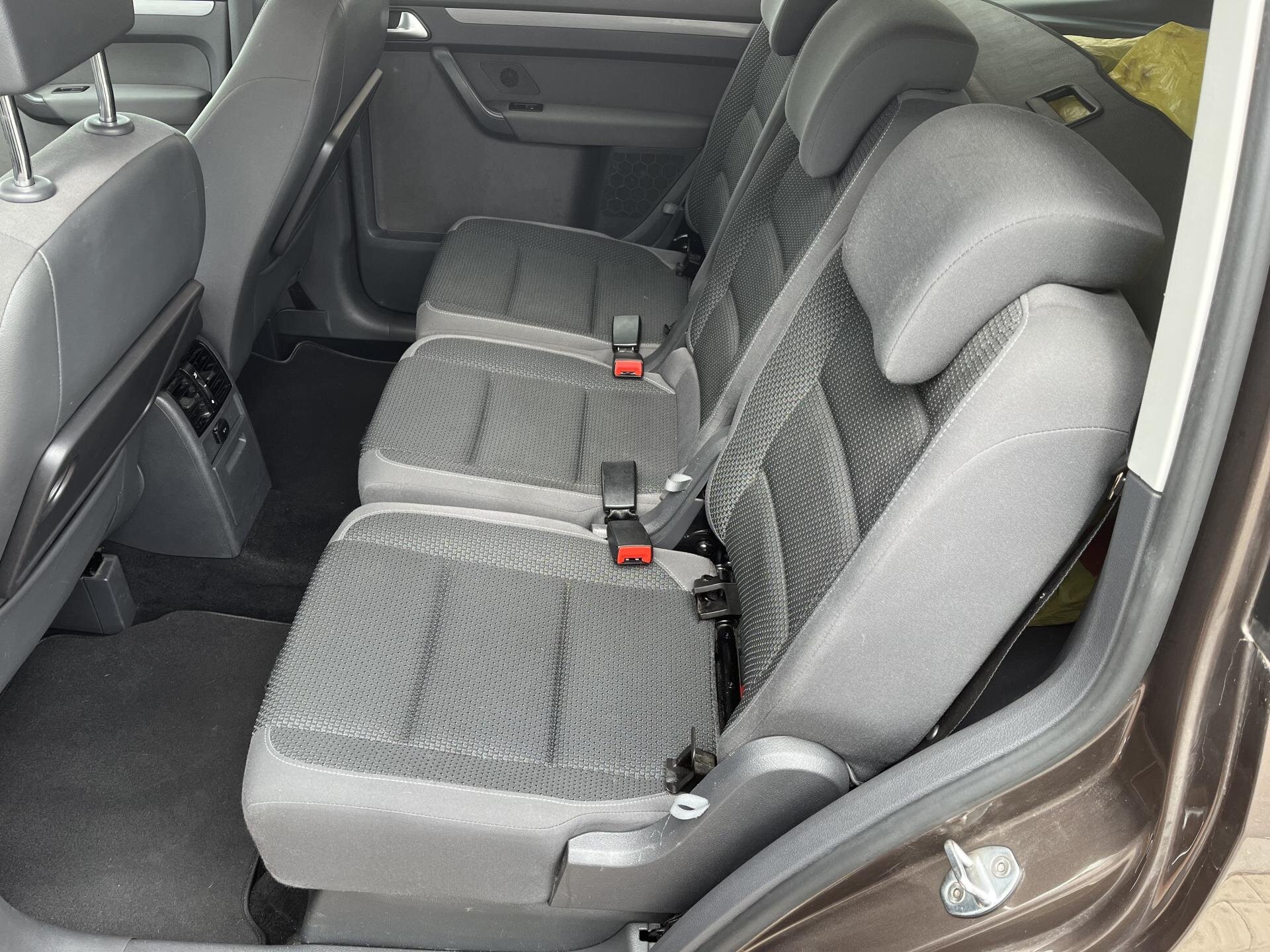 Volkswagen Touran Ostatní 1,2 l 77 kw