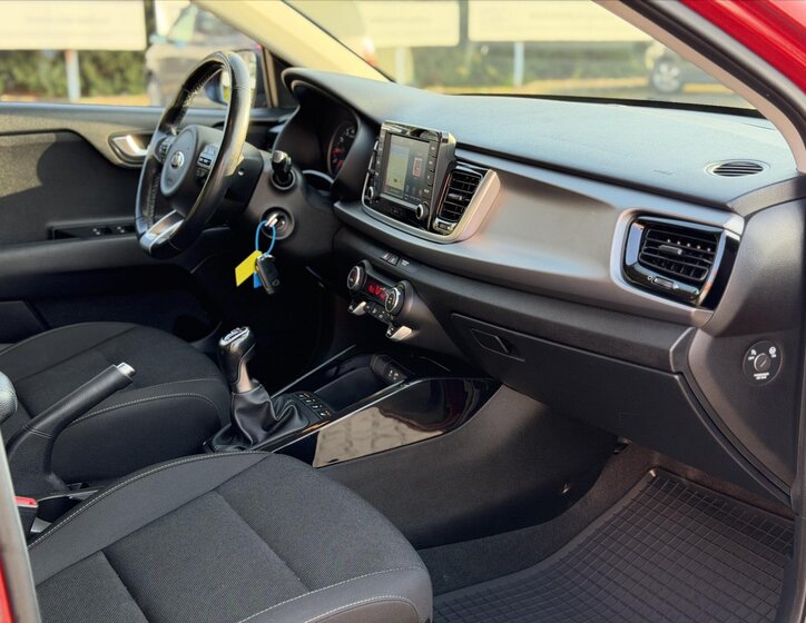 KIA Rio Hatchback 1,4 l 73 kw