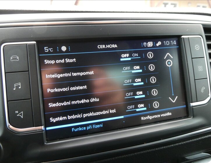 Peugeot Traveller MPV 2,0 l 130 kw