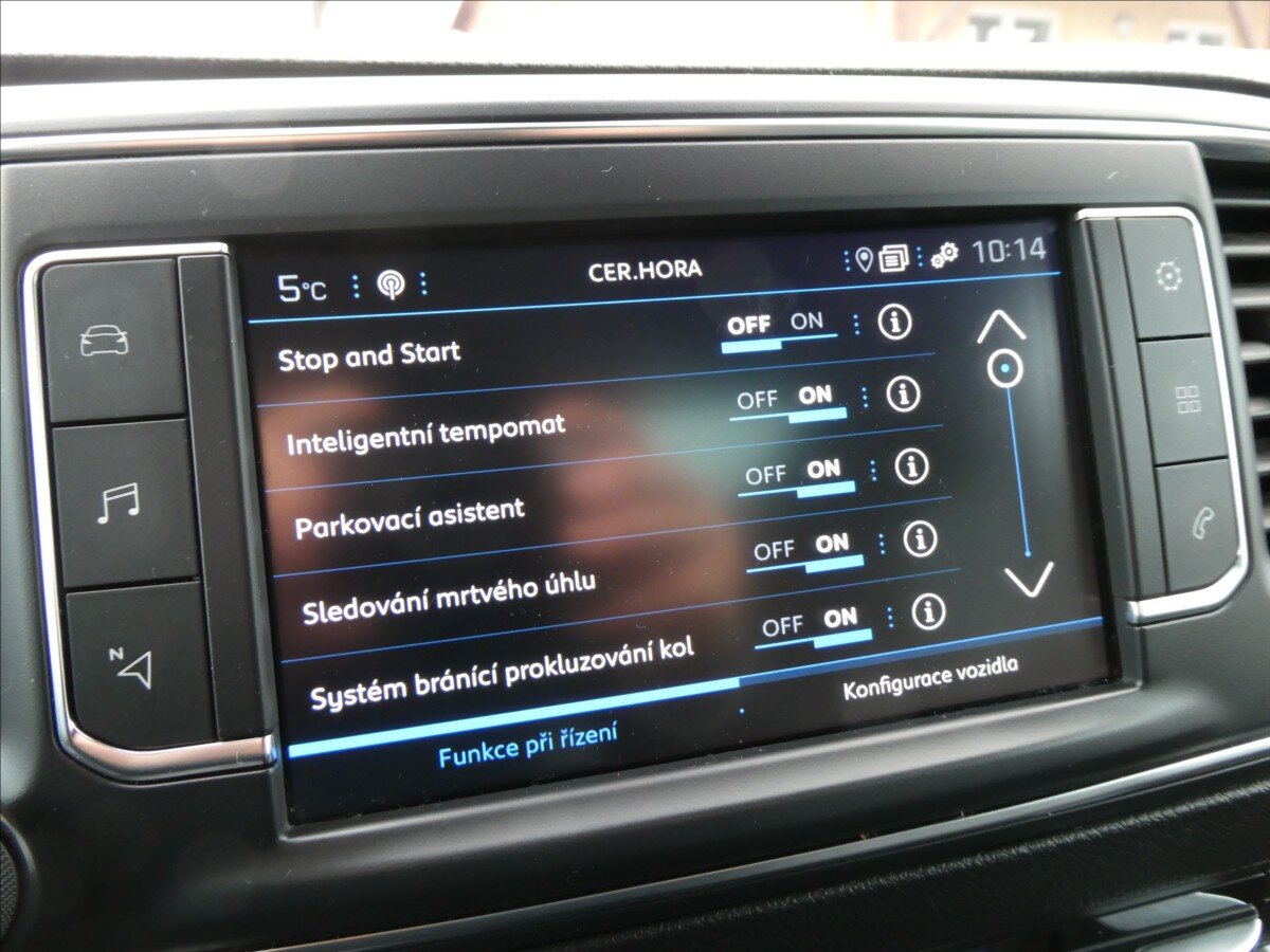 Peugeot Traveller MPV 2,0 l 130 kw