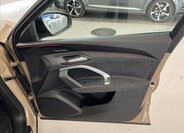 Audi Q5 SUV / Terénní 2,0 l 150 kw