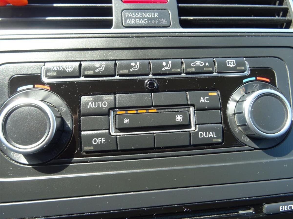 Volkswagen Touran MPV 2,0 l 103 kw