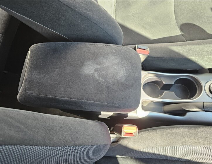 Mitsubishi Outlander SUV / Terénní 2,2 l 115 kw