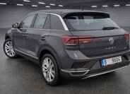 Volkswagen T-Roc 5