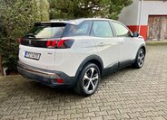 Peugeot 3008 SUV 1,2 l 96 kw