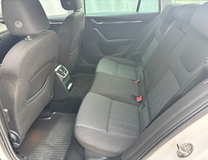 Škoda Octavia Kombi 1,6 l 85 kw