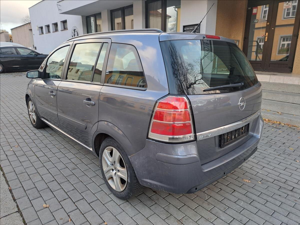 Opel Zafira MPV 1,9 l 88 kw