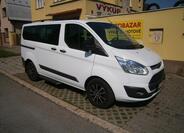 Ford Tourneo Custom 1