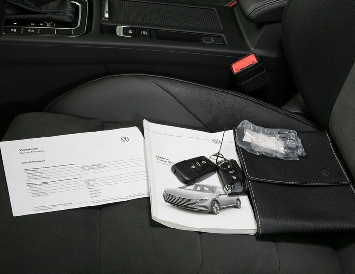 Volkswagen Arteon Kombi 2,0 l 235 kw