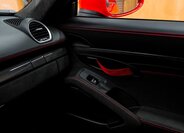 Porsche 718 Hatchback 4,0 l 309 kw