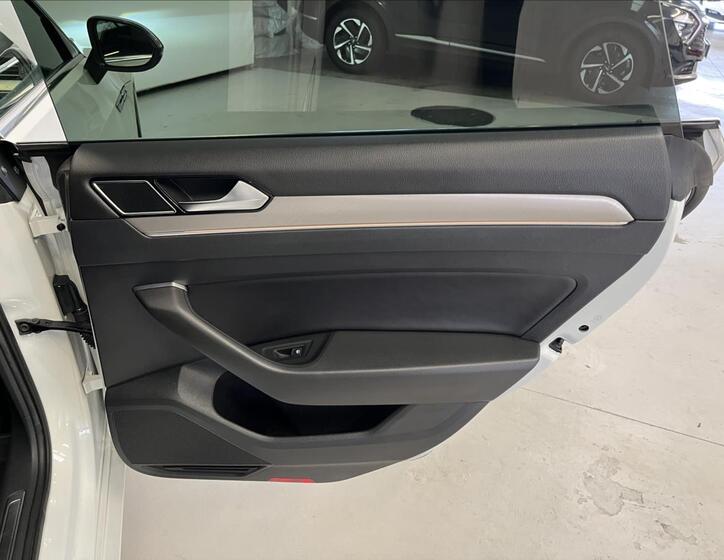 Volkswagen Arteon 42