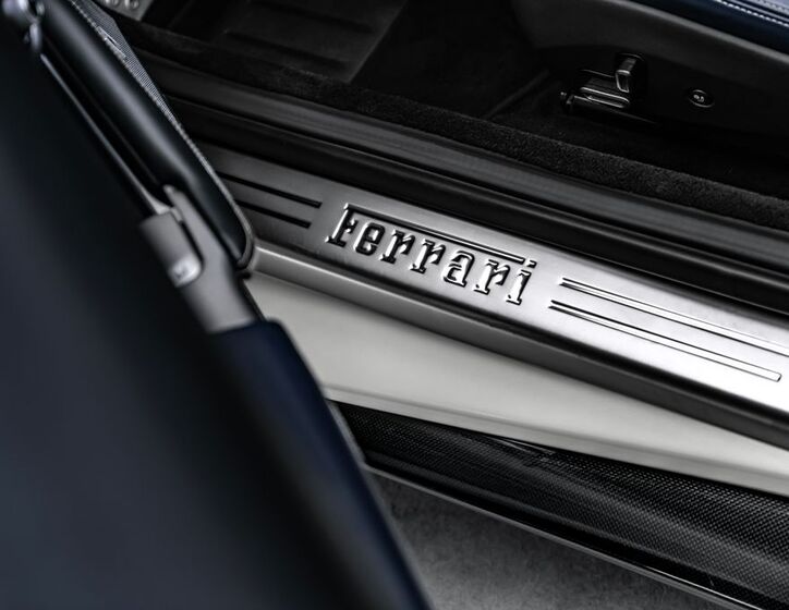 Ferrari Portofino 27