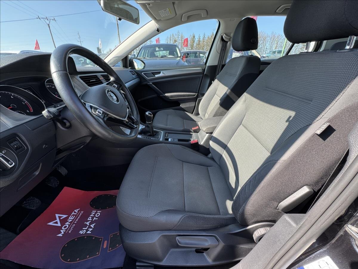 Volkswagen Golf Hatchback 1,6 l 77 kw