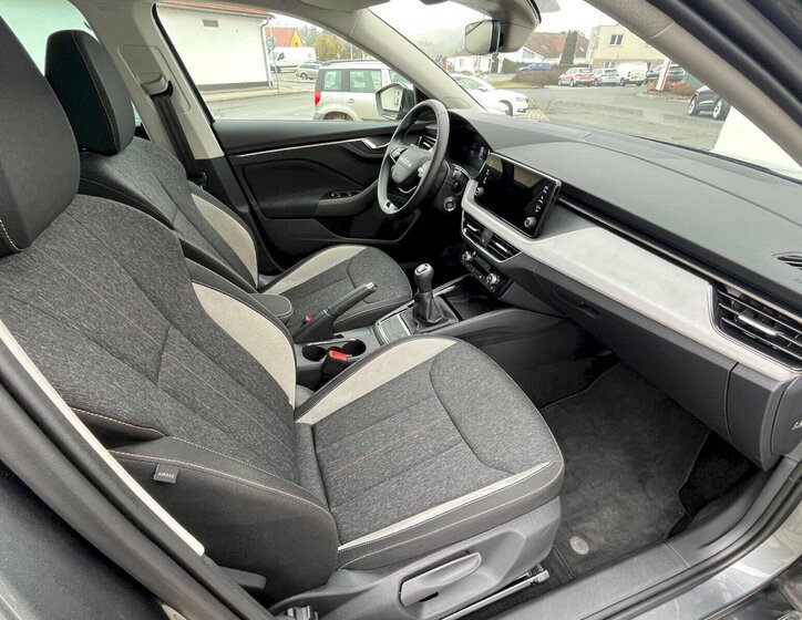 Škoda Scala Hatchback 1,0 l 85 kw