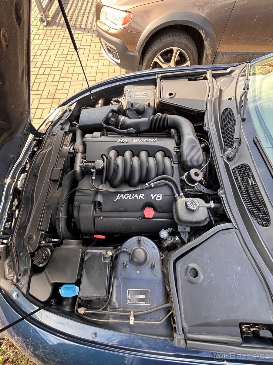 Jaguar XK8 Kupé 0,0 0