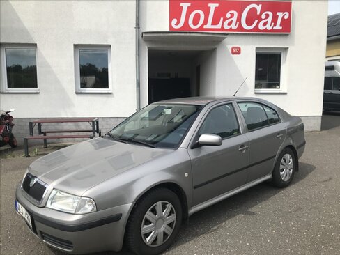 Škoda Octavia Liftback 1,6 l 75 kw